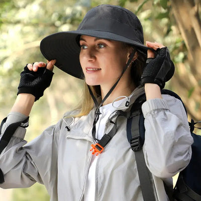 Black bush hat for women