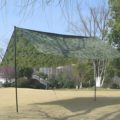 Bushcraft tarp camping