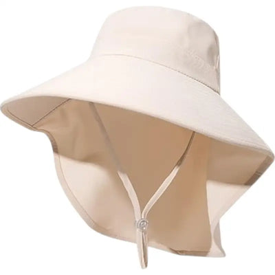 Female packable bush hat