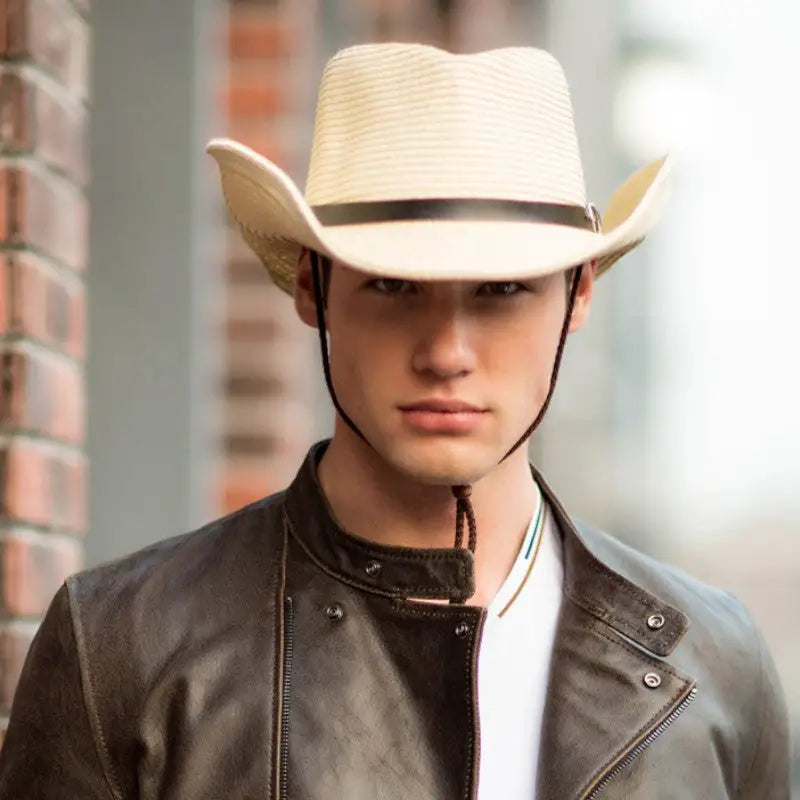 High crowned bush hat