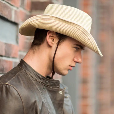 High crowned bush hat