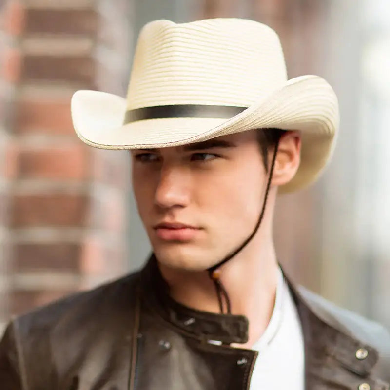 High crowned bush hat