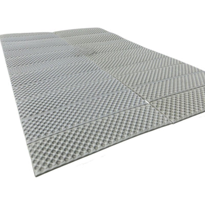 Insulated sleeping mat