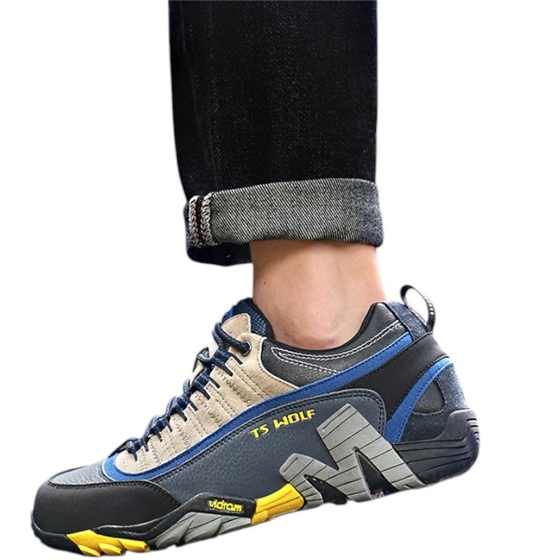 Lightweight tactical hiking shoes