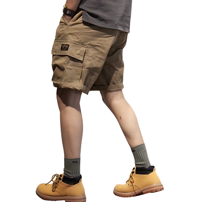 Men’s belted cargo shorts