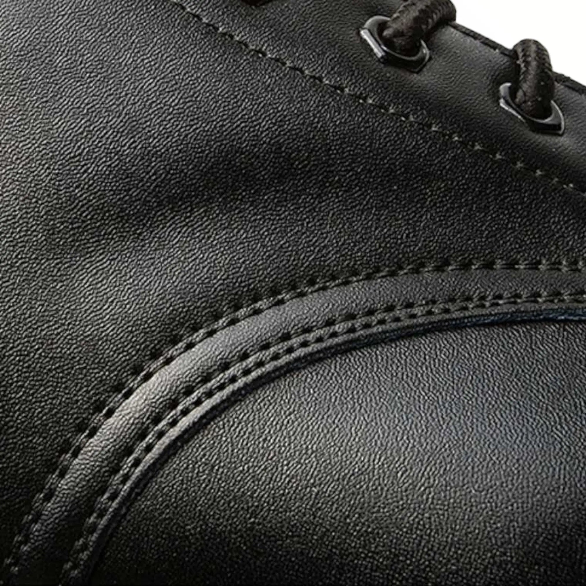 Men’s Black Desert Boots