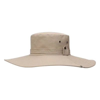 Wide brim bush hat