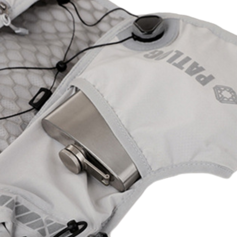 Marathon hydration pack