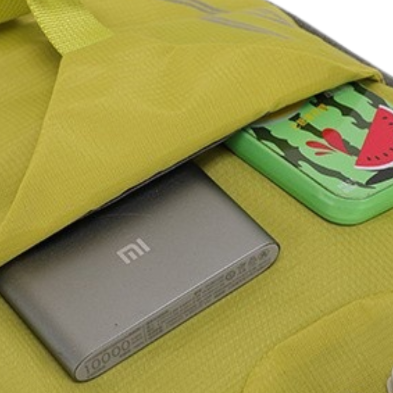 Lightweight daypack for hiking