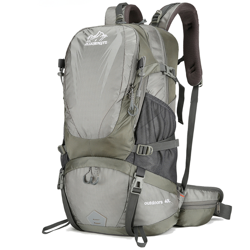Hiking backpack with rain cover
