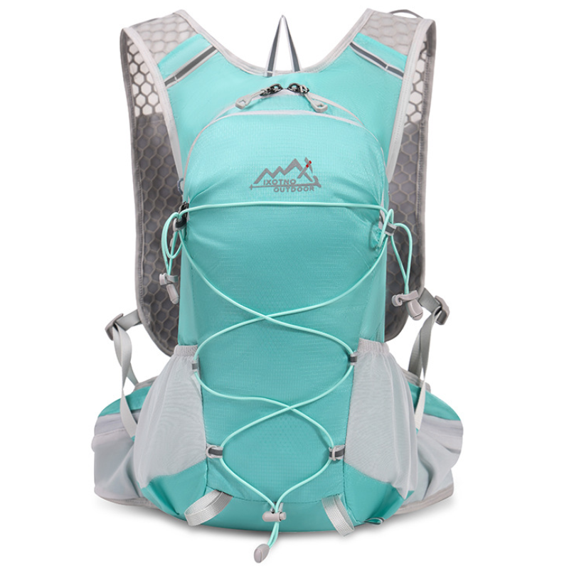 Lightweight hiking day pack