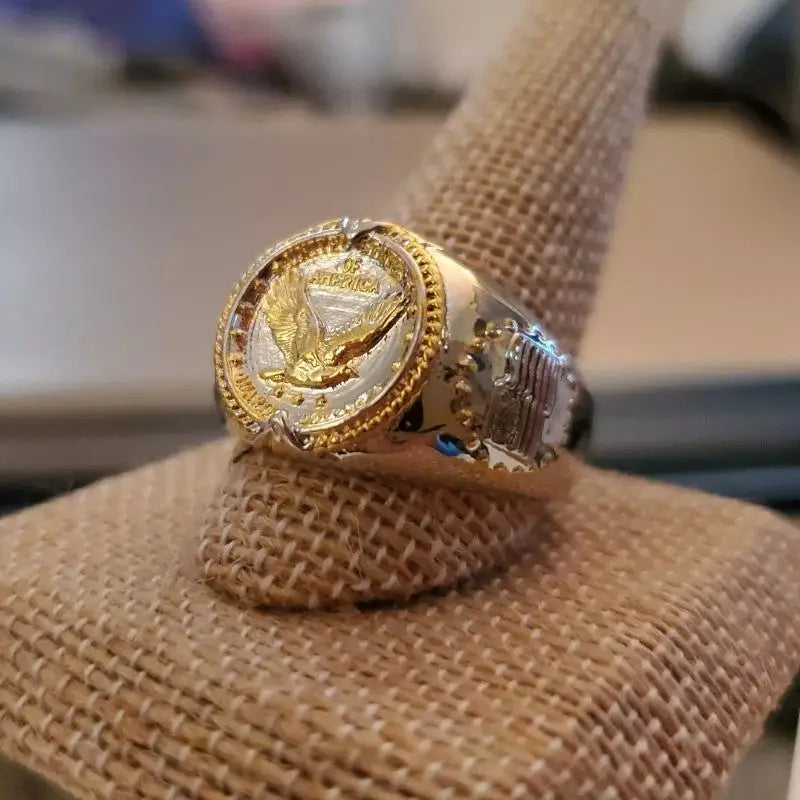 Eagle coin ring