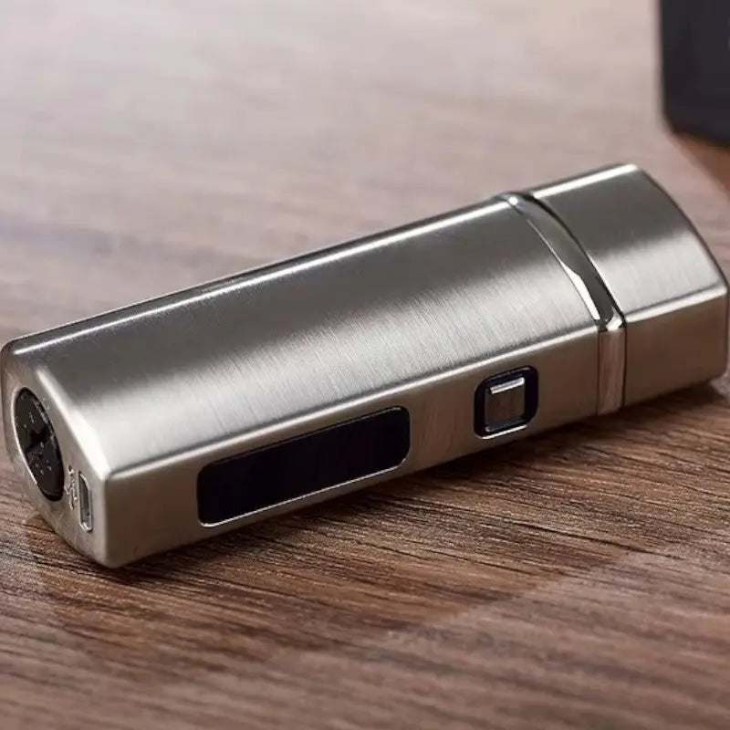 Triple jet torch lighter