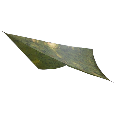 Bushcraft tarp camping