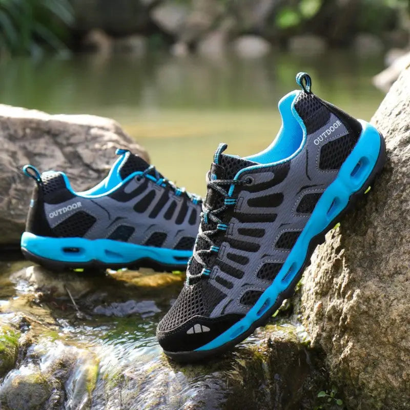 Low hiking shoes