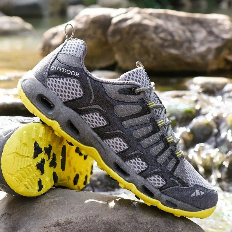 Low hiking shoes