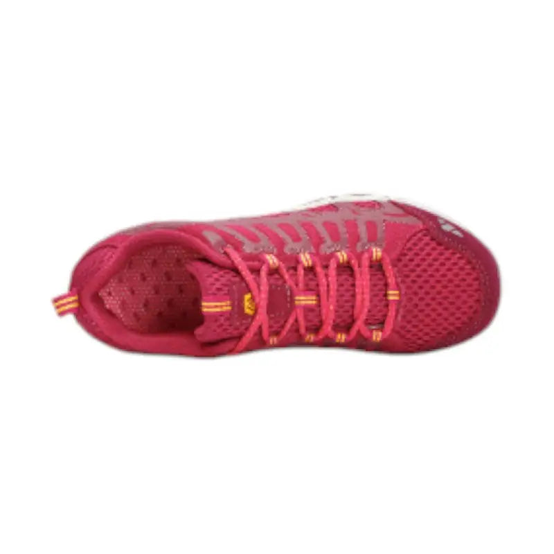 Low hiking shoes