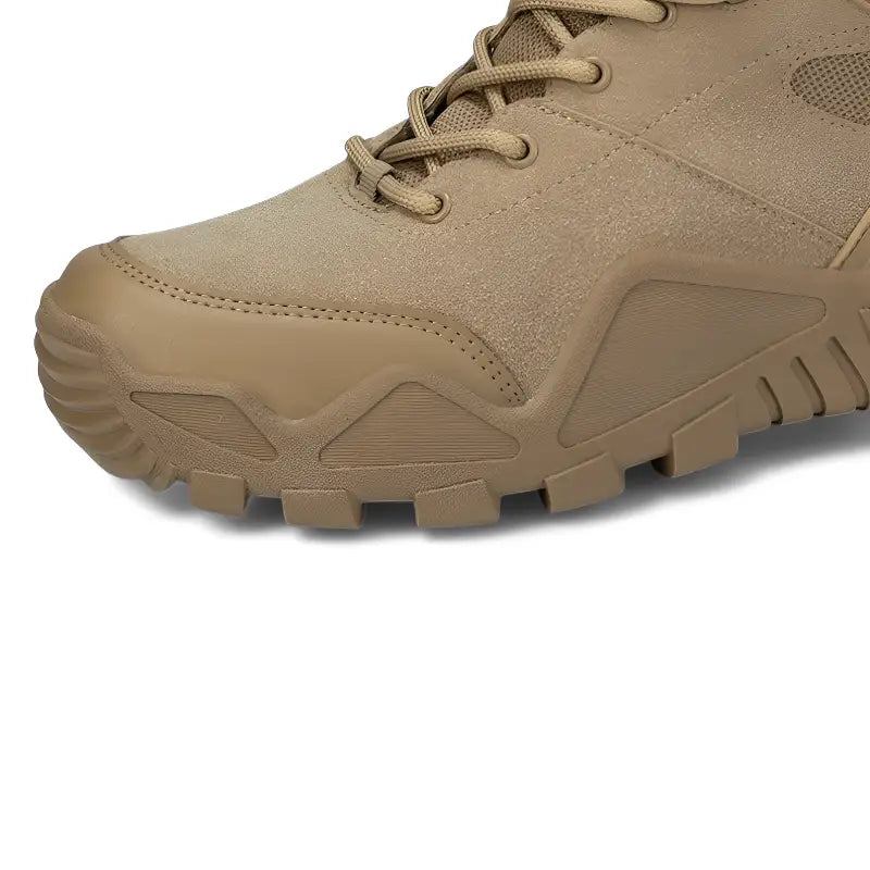 Lightweight desert boots