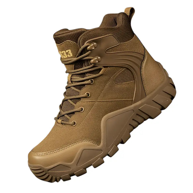 Lightweight desert boots
