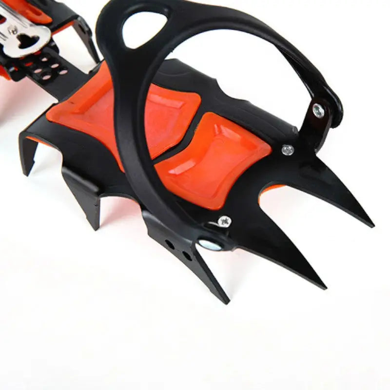 Mountaineering crampons