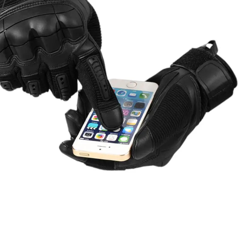 Combat gloves