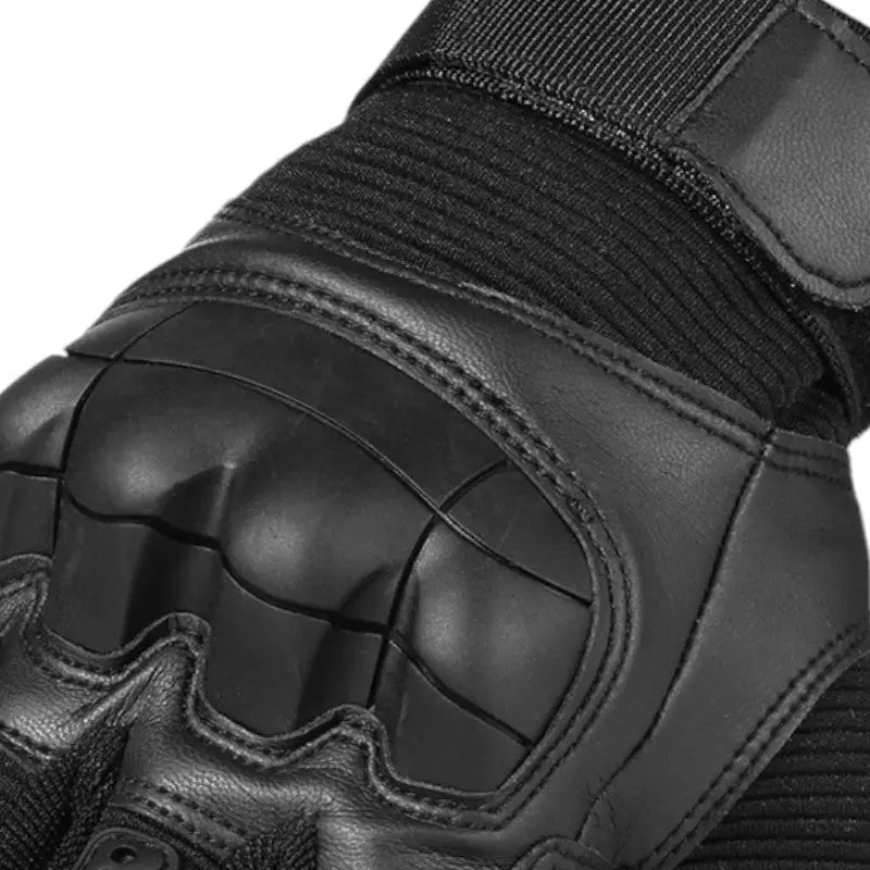 Combat gloves
