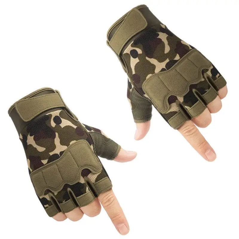 Camo fingerless gloves