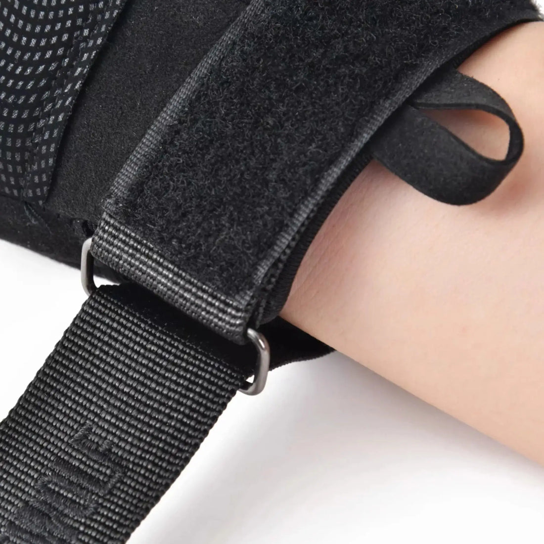 Half finger tactical gloves