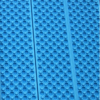 Insulated sleeping mat