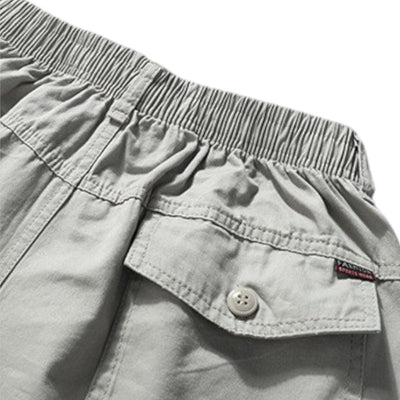 Men’s below the knee cargo shorts