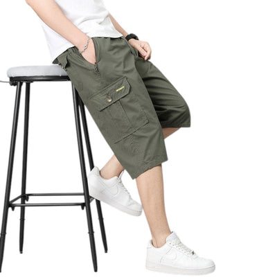 Men’s below the knee cargo shorts