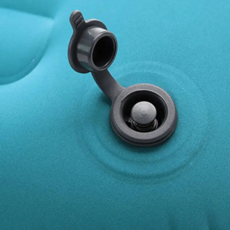 Inflatable hiking pillow