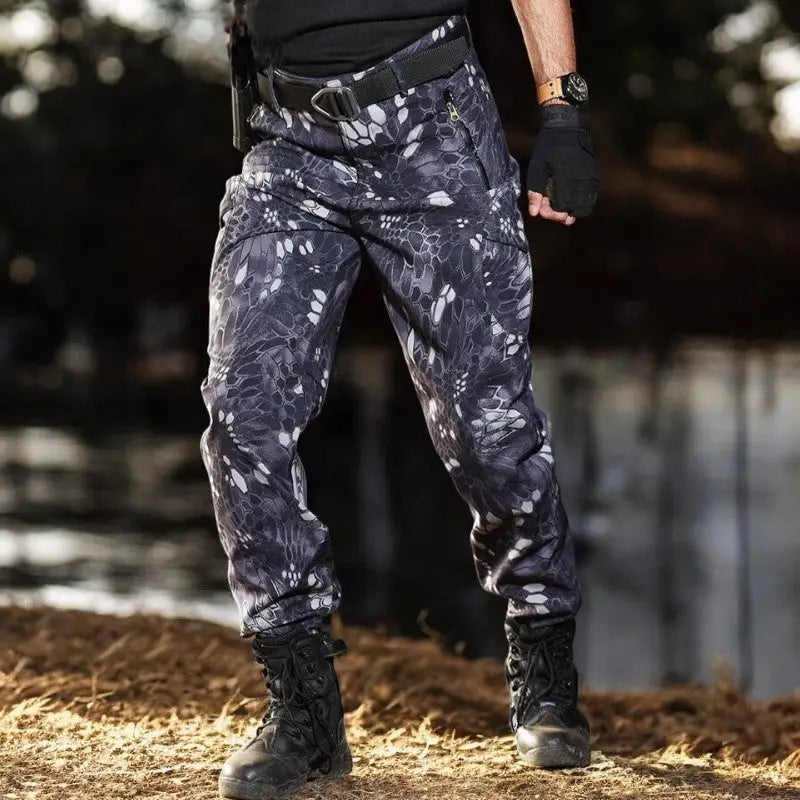 Black hiking pants