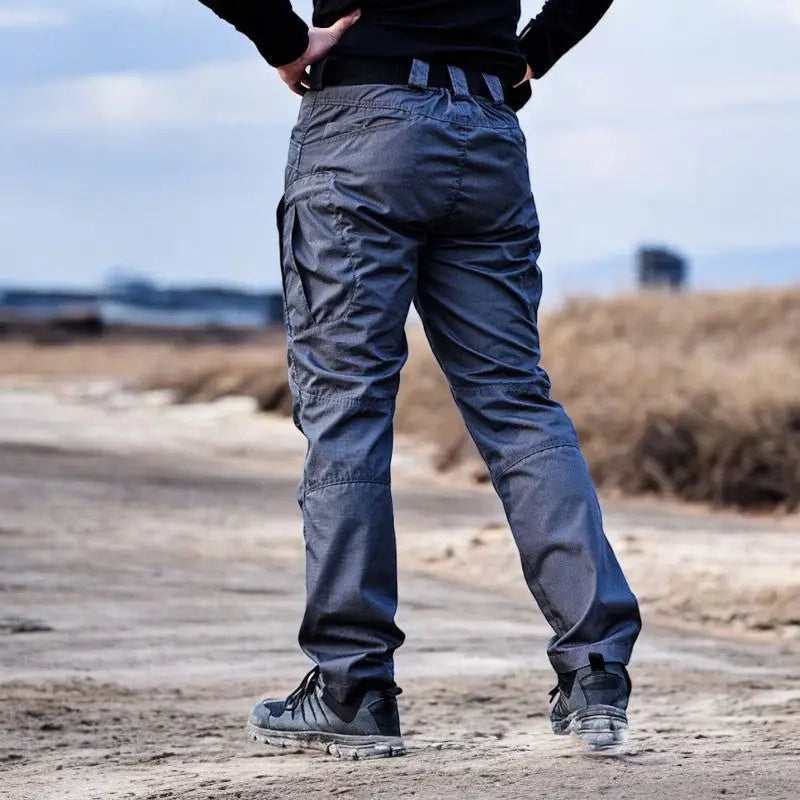 Tactical hiking pants