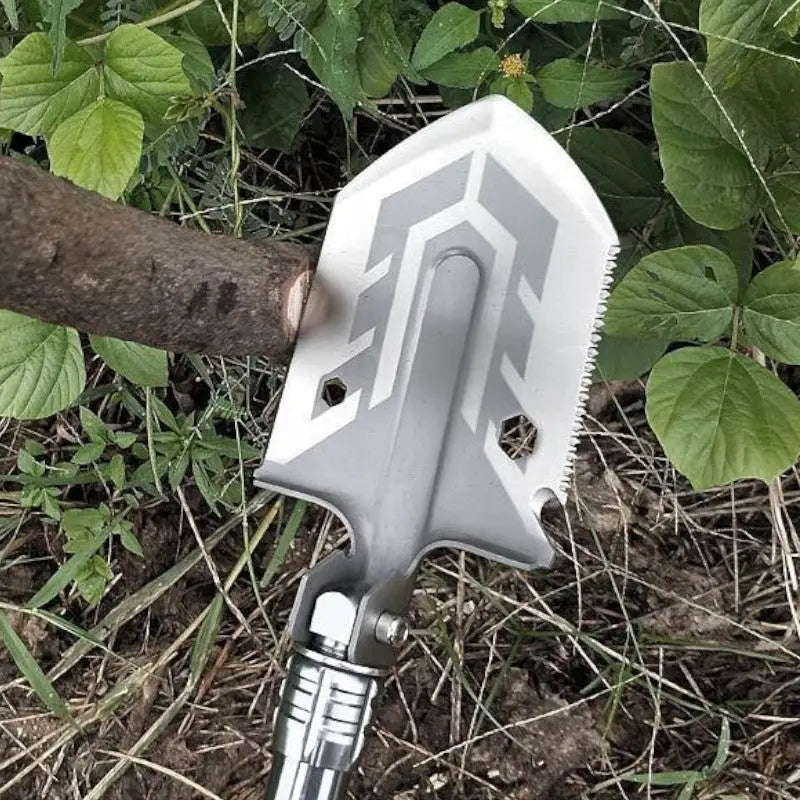 Folding camp shovel