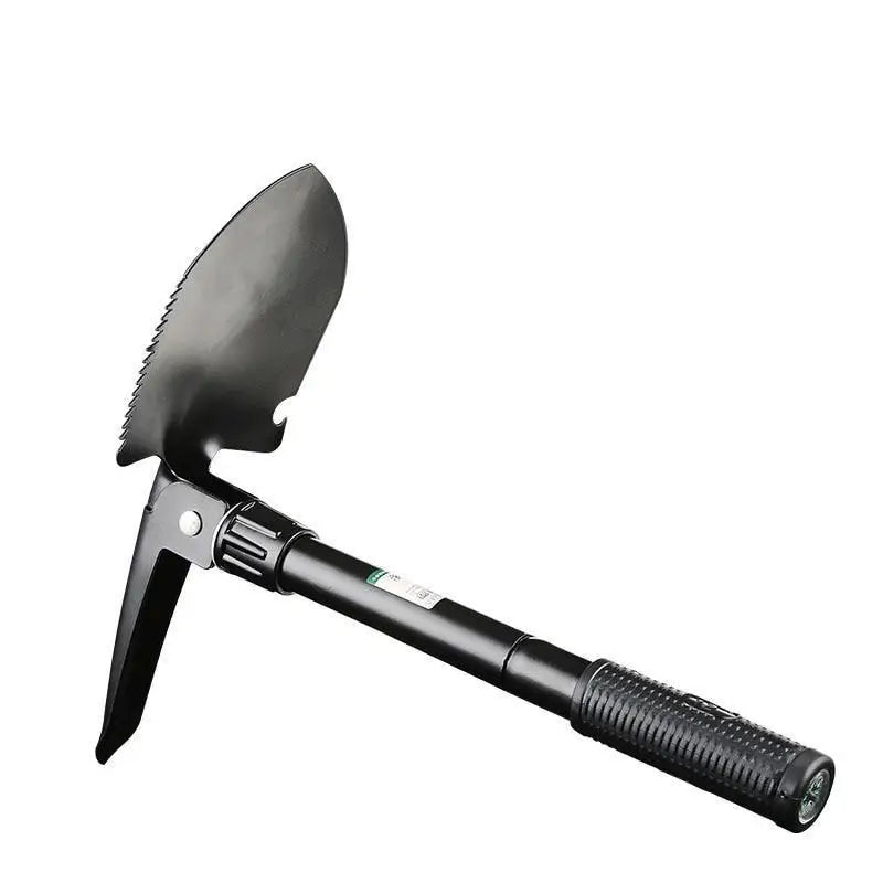 Entrenching tool