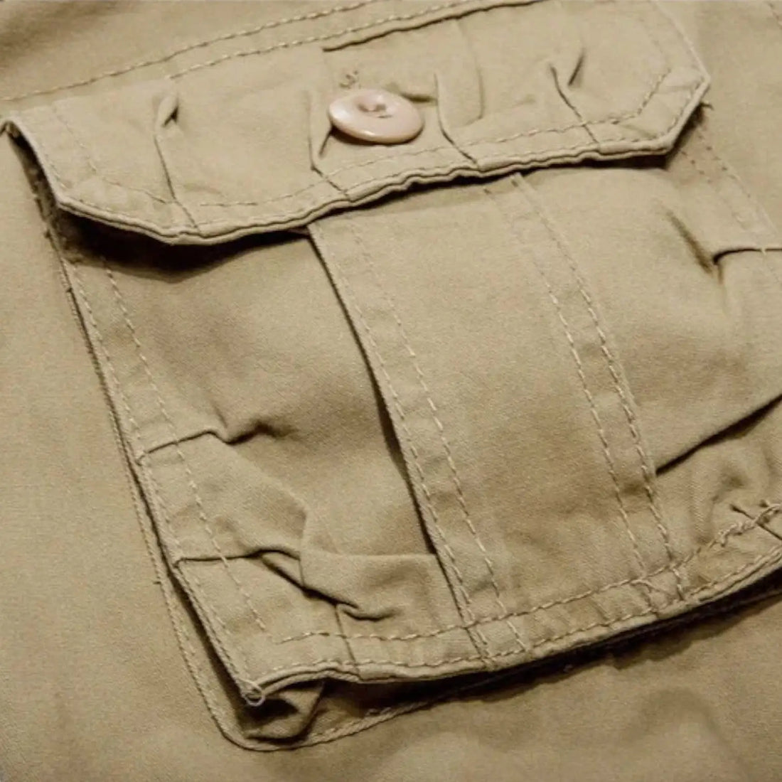 Mens khaki cargo shorts
