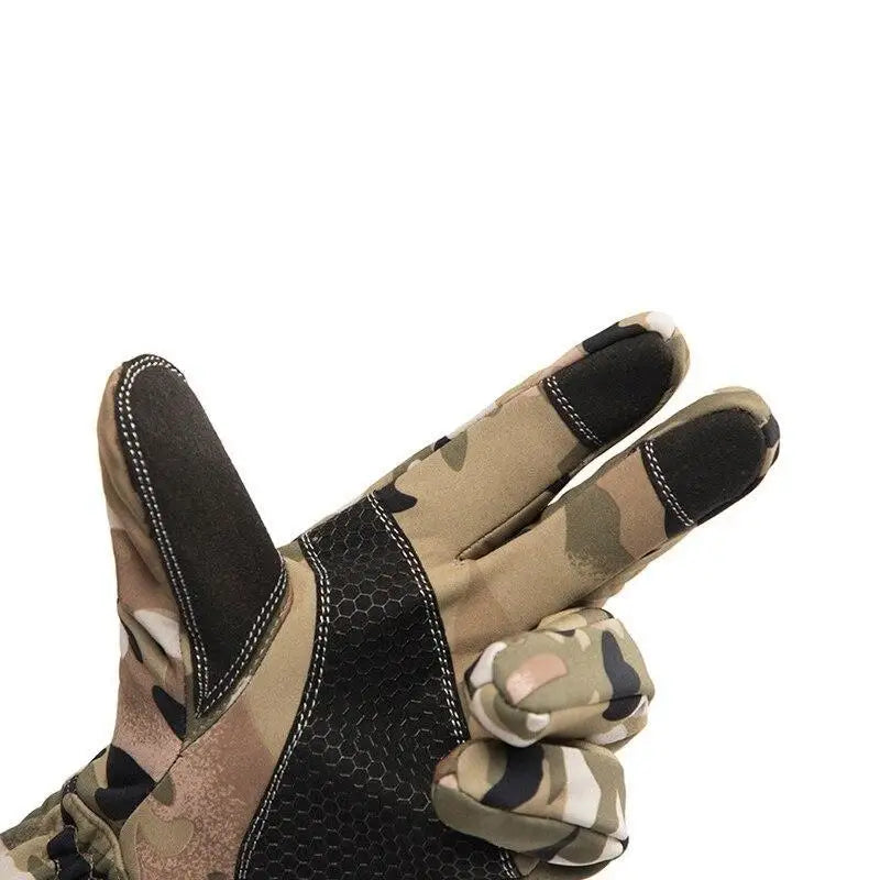 Winter tactical gloves